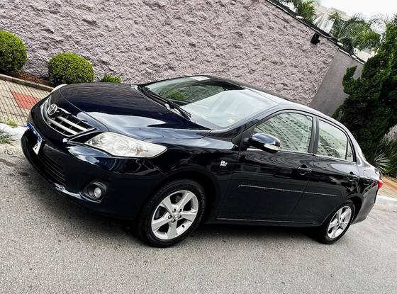 TOYOTA COROLLA 2.0 XEI 16V FLEX 4P AUTOMÁTICO